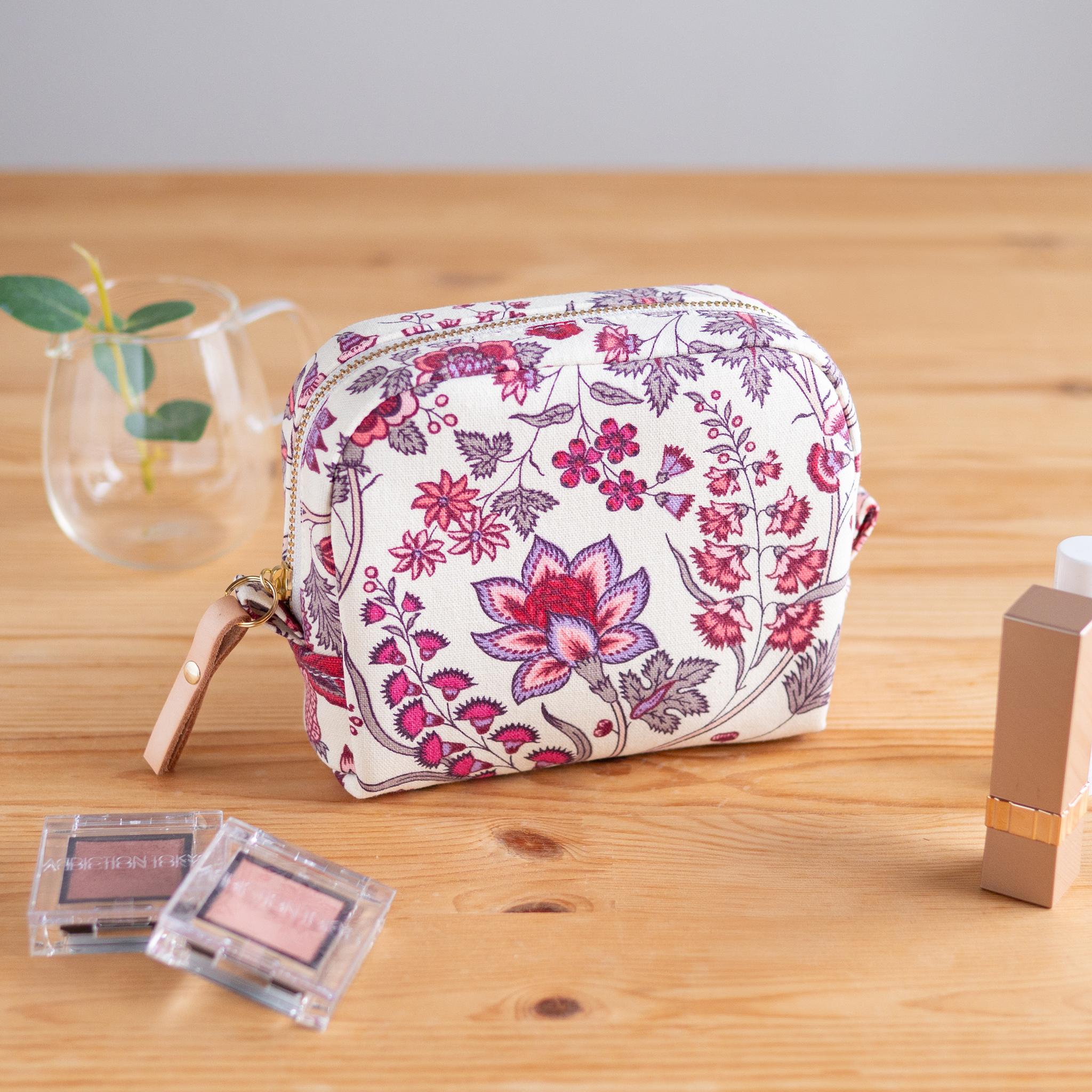 スクエアポーチ／Provencal Flowers